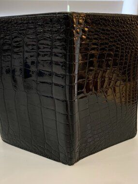 Gorgeous Vintage Men's Alligator Billfold.  Made by PIAGET, Switzerland